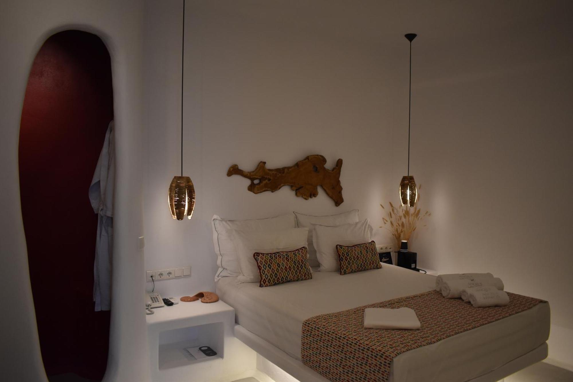 Angels Pillow Luxury Boutique Residence - Adults Only Náousa Exteriör bild