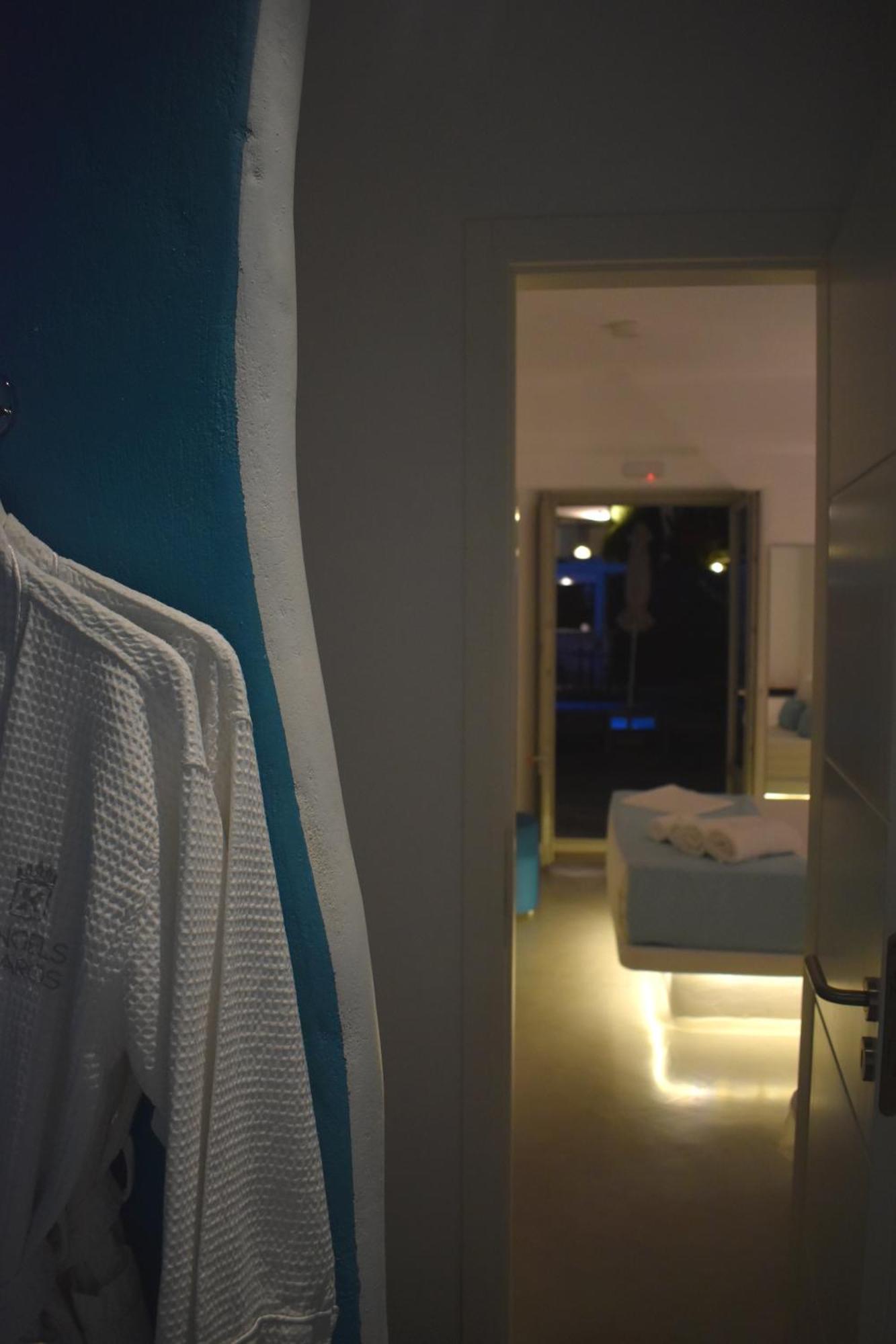 Angels Pillow Luxury Boutique Residence - Adults Only Náousa Rum bild